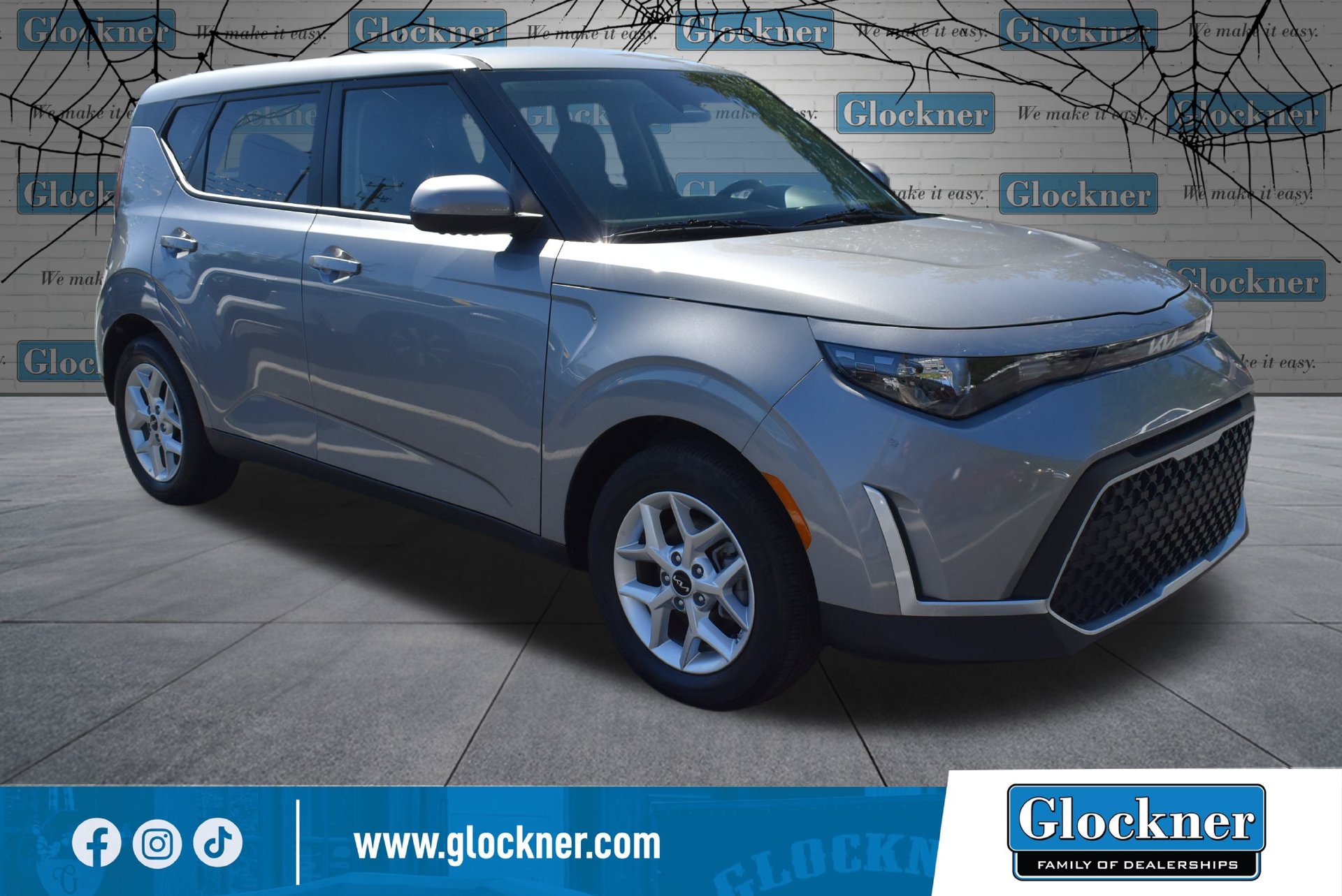 Certified 2025 Kia Soul Hatchback
