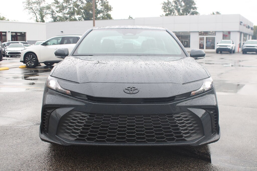 New 2026 Toyota Camry SE Sedan