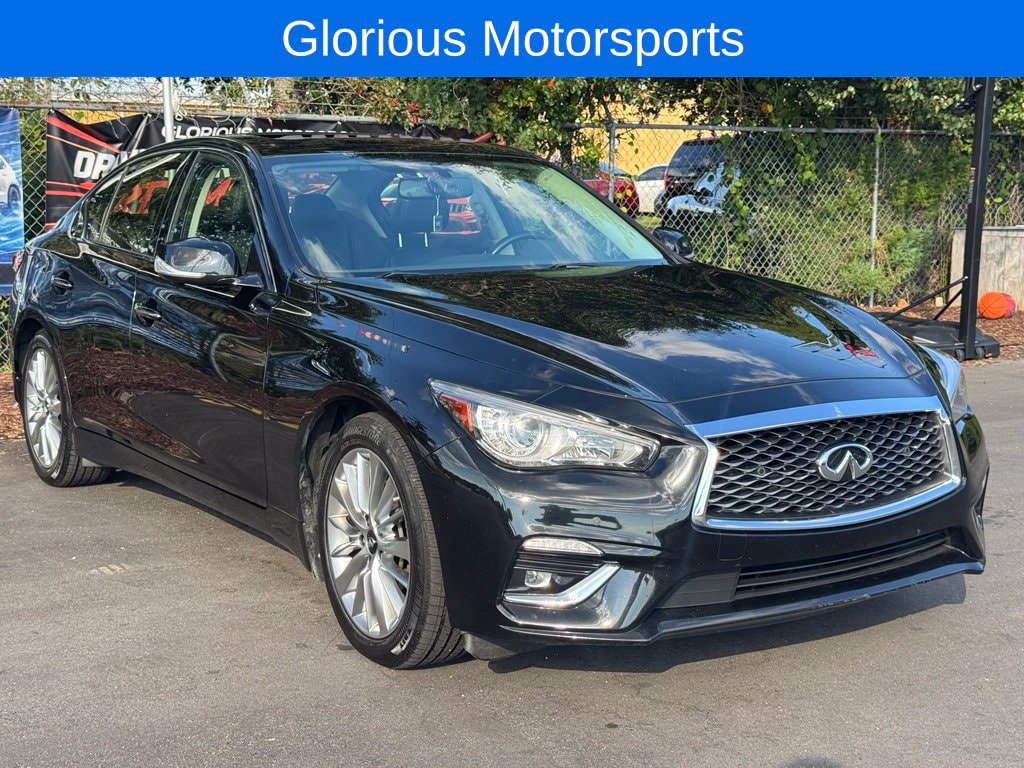 2021 INFINITI Q50