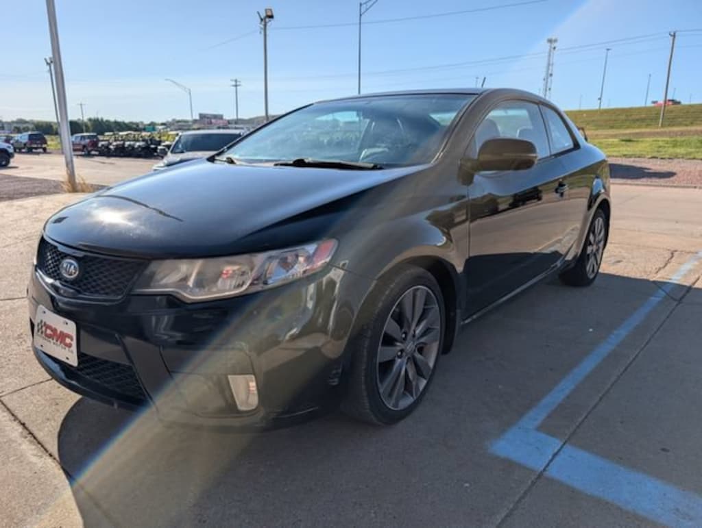 Used 2012 Kia Forte Koup SX