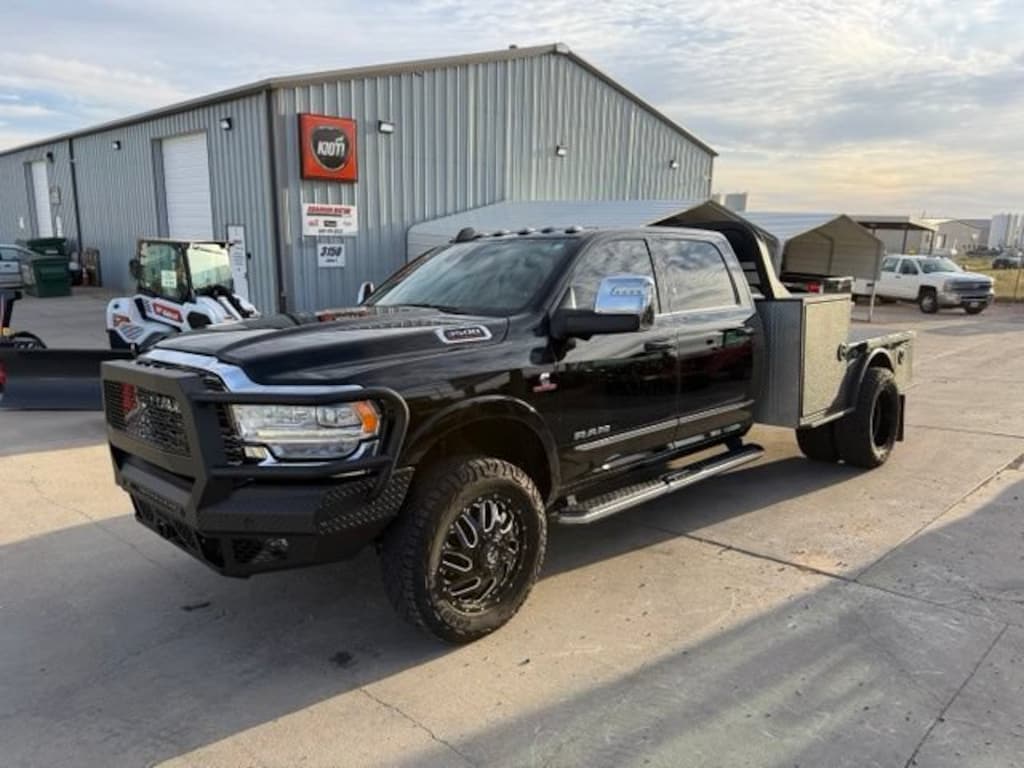 Used 2024 Ram 3500 Limited