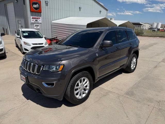 2021 Jeep Grand Cherokee Laredo E