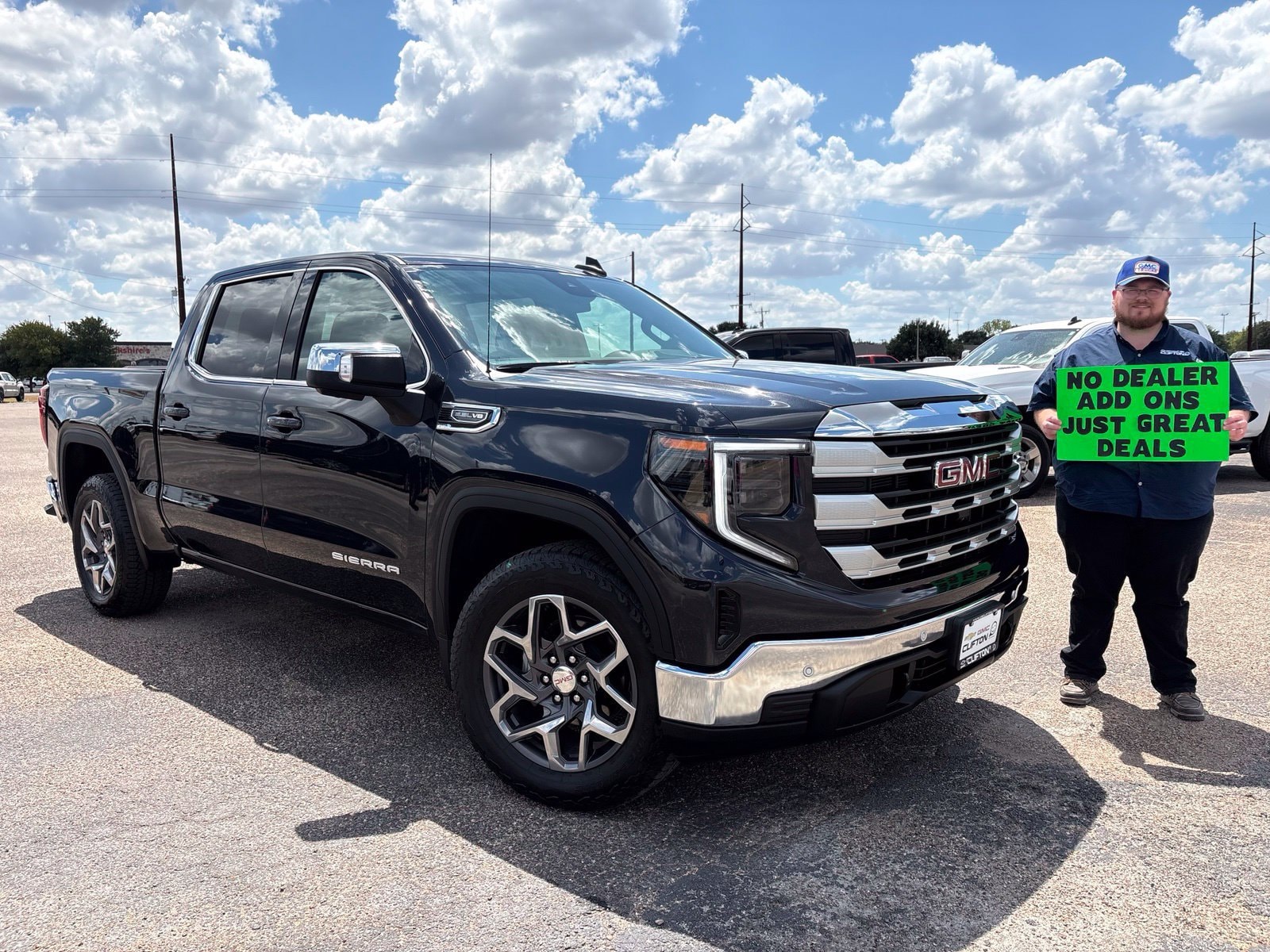 2026 GMC Sierra 1500 SLE