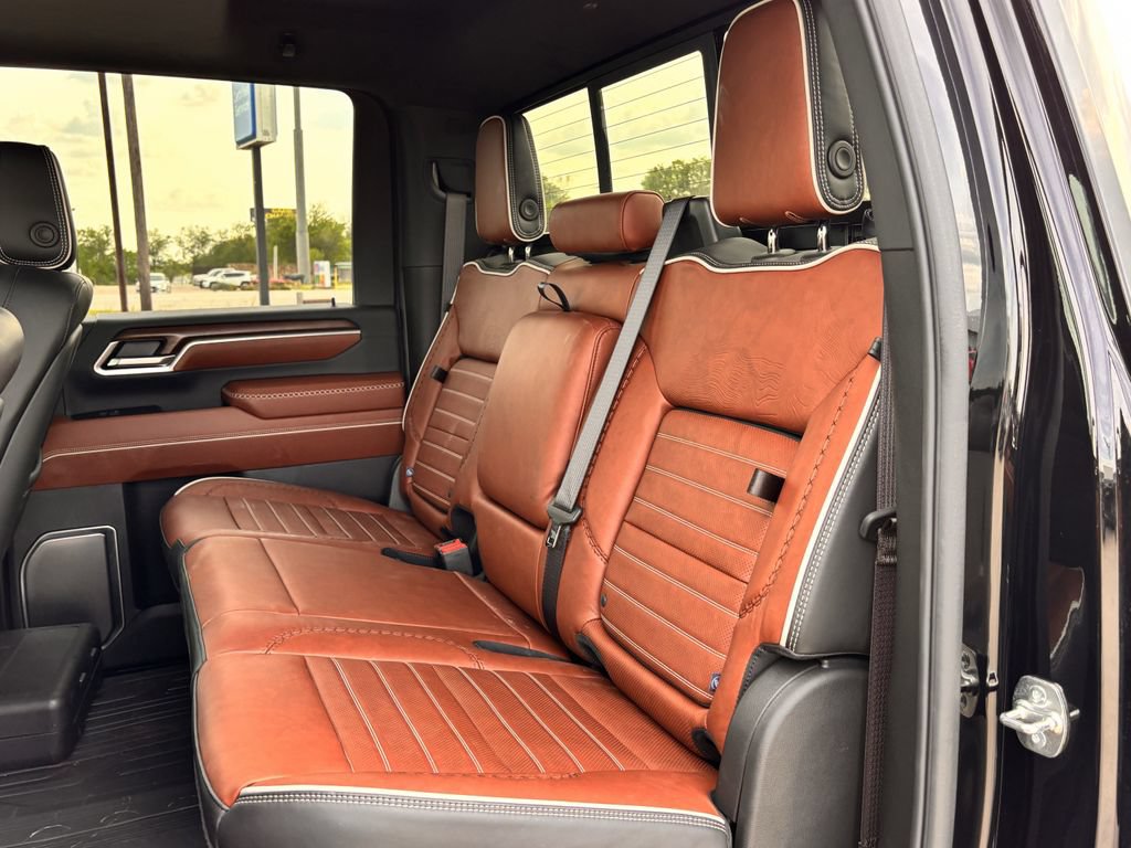 2026 GMC Sierra 3500HD Denali Ultimate - Photo 26