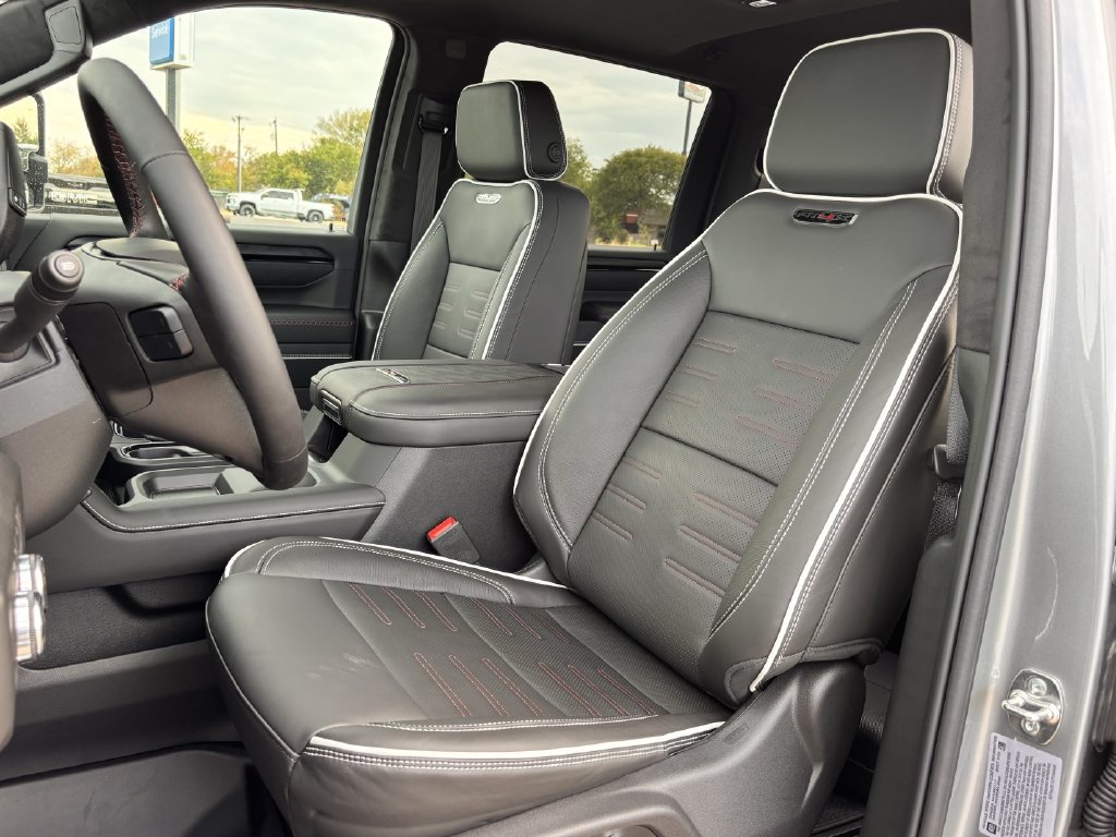 2026 GMC Sierra 2500HD AT4X - Photo 19