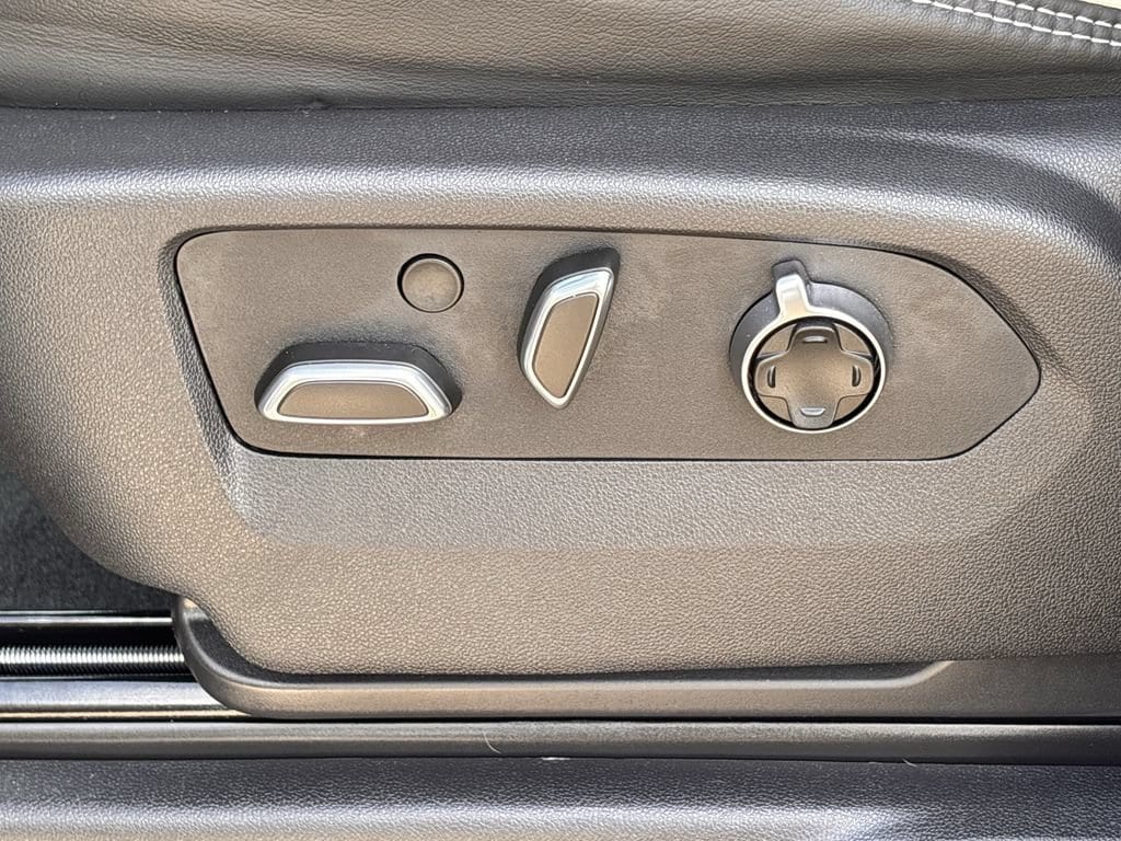 2026 GMC Sierra 2500HD AT4X - Photo 22