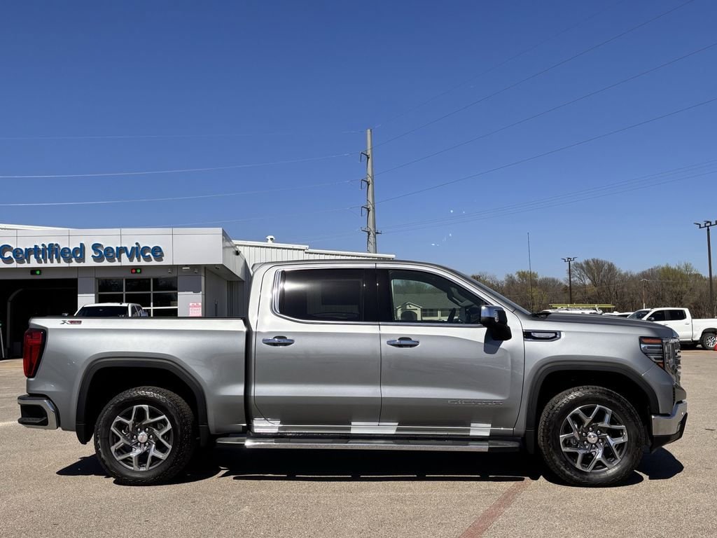 New 2026 GMC Sierra 1500 SLT Truck