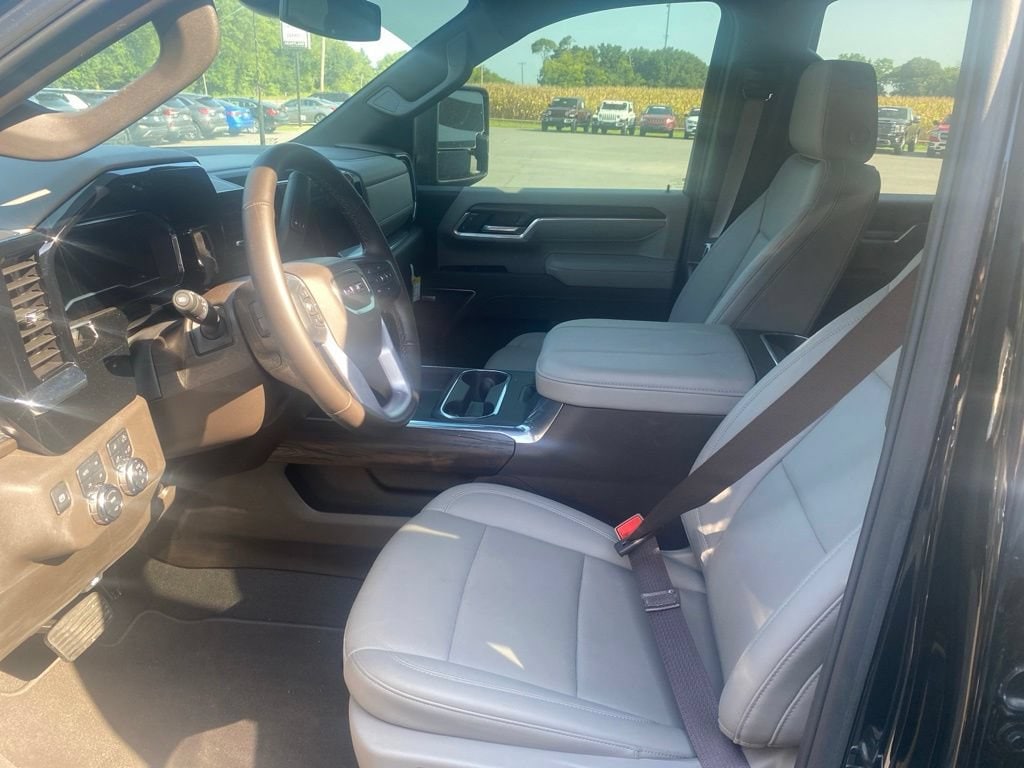 2025 GMC Sierra 2500HD SLT - Photo 31