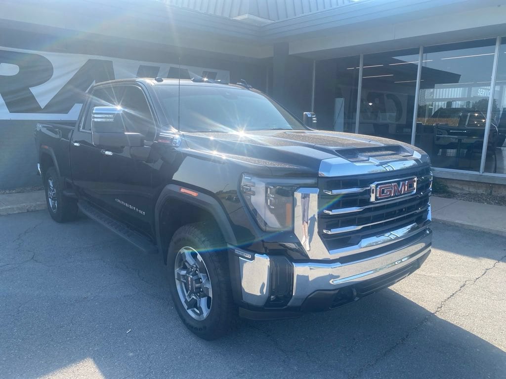 2025 GMC Sierra 2500HD SLT - Photo 18