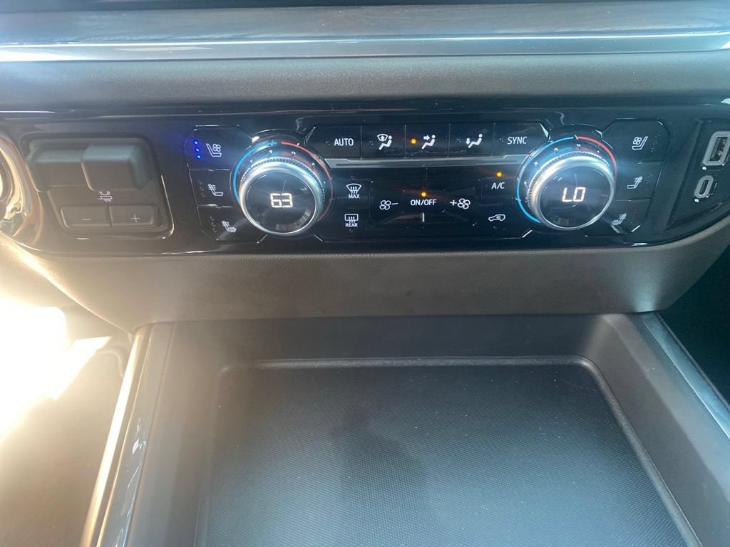 2025 GMC Sierra 2500HD SLT - Photo 24