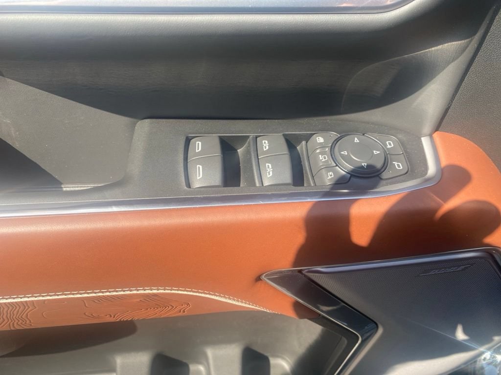 2026 GMC Sierra 2500HD Denali Ultimate - Photo 15