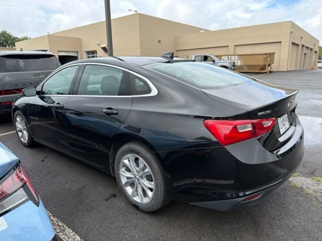 Used 2025 Chevrolet Malibu 1LT Car