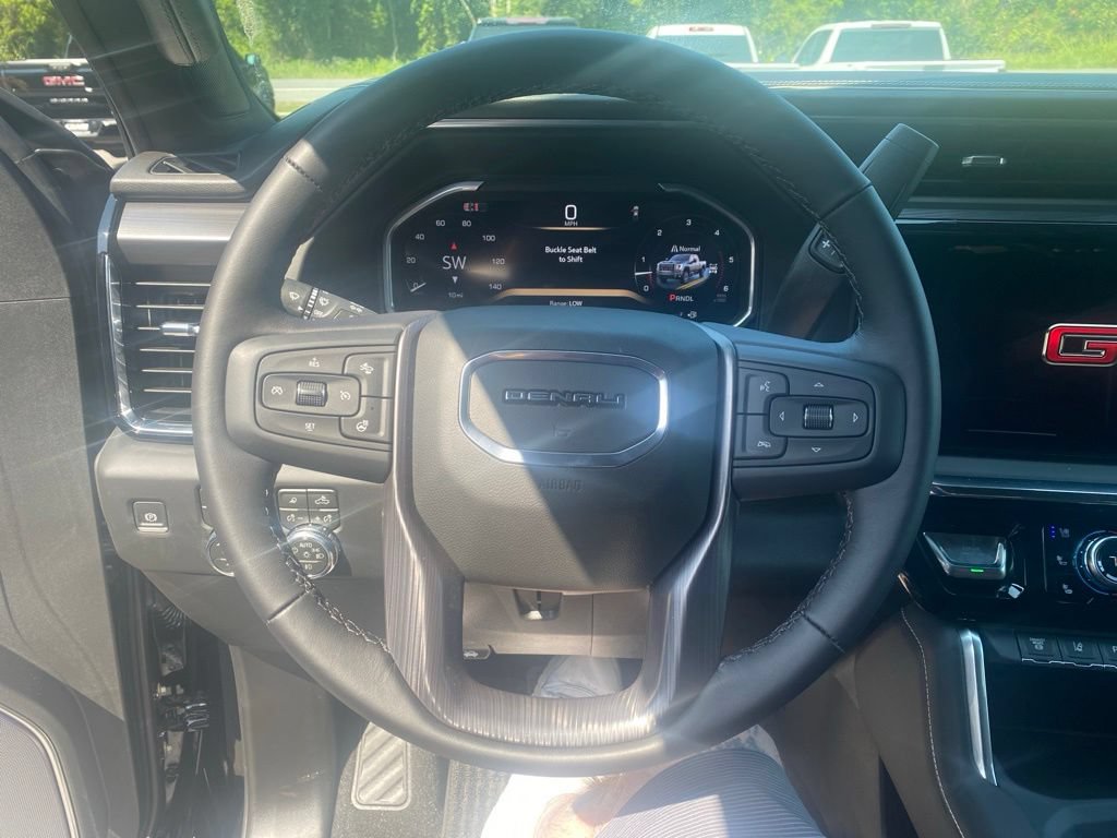 2026 GMC Sierra 2500HD Denali Ultimate - Photo 18