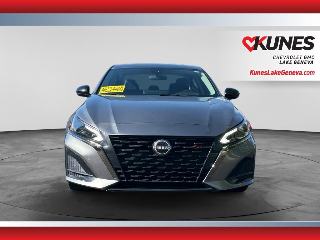 Used 2024 Nissan Altima 2.5 SR