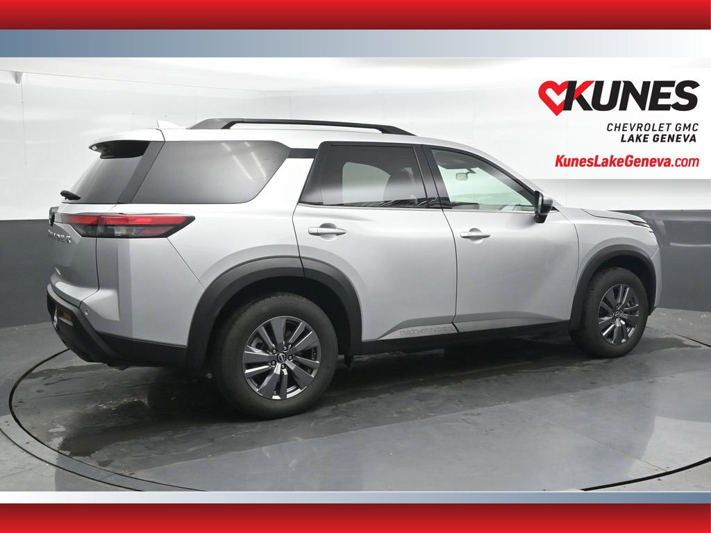 Used 2025 Nissan Pathfinder SV