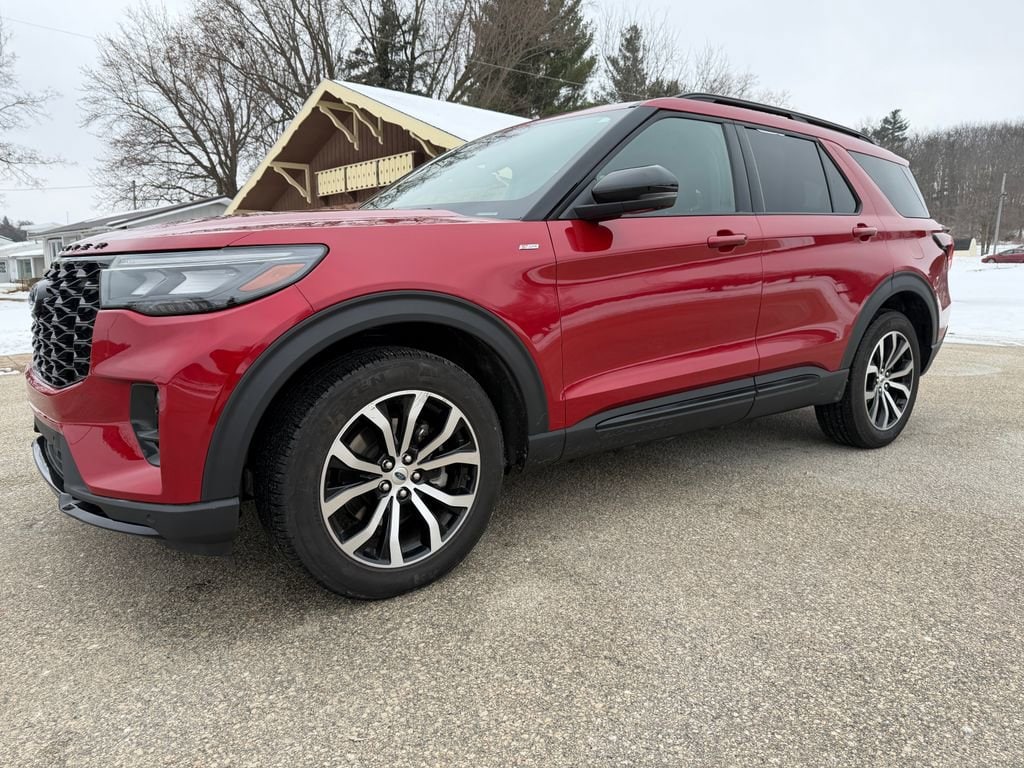2025 Ford Explorer