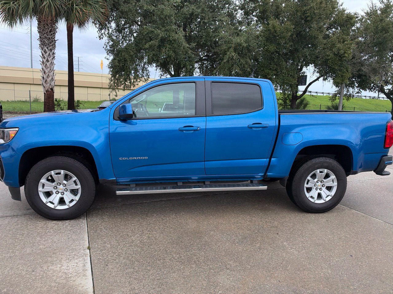 Used 2022 Chevrolet Colorado 2WD LT Truck