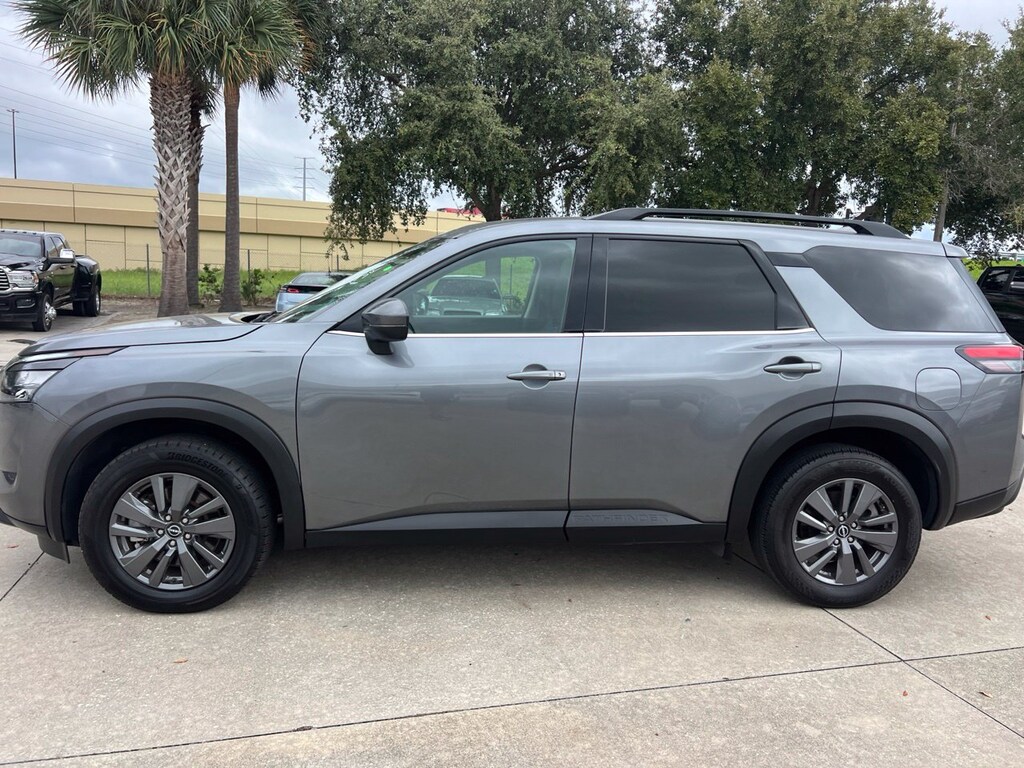 Used 2024 Nissan Pathfinder SV SUV