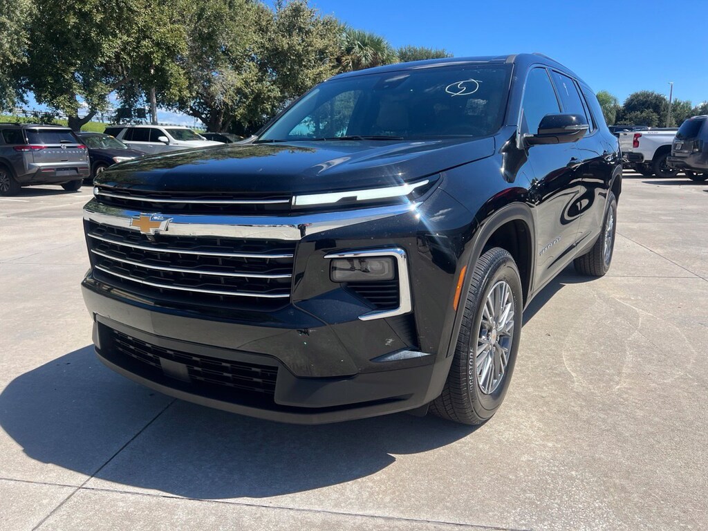 Used 2026 Chevrolet Traverse LT SUV