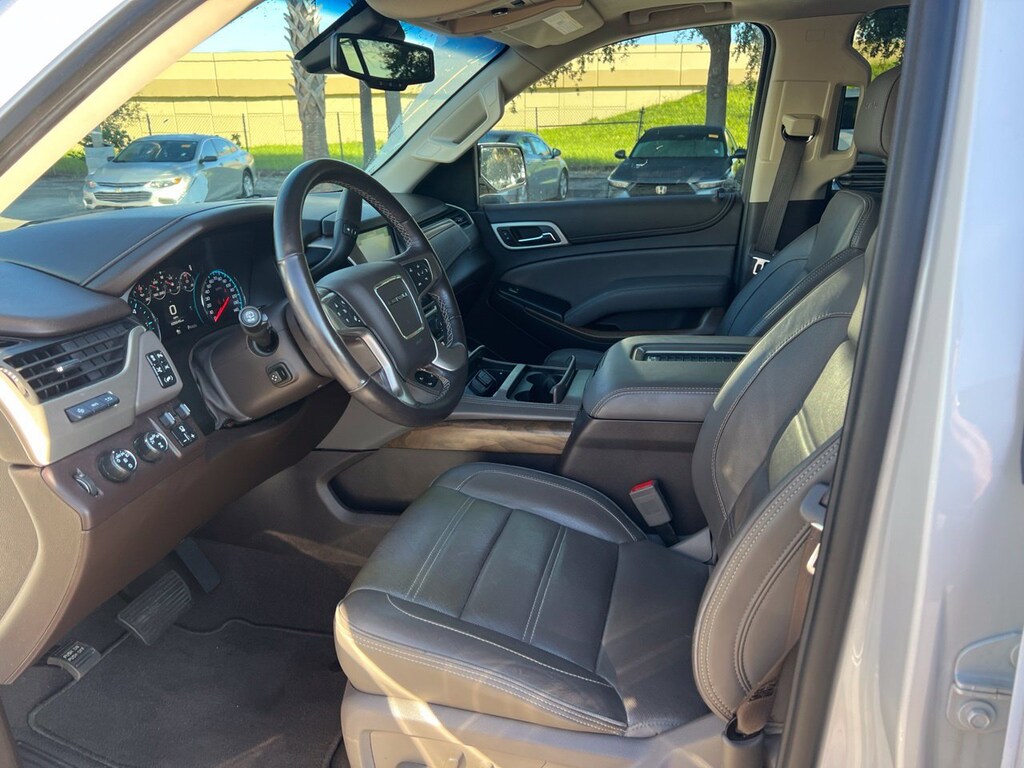 Used 2020 GMC Yukon XL Denali SUV