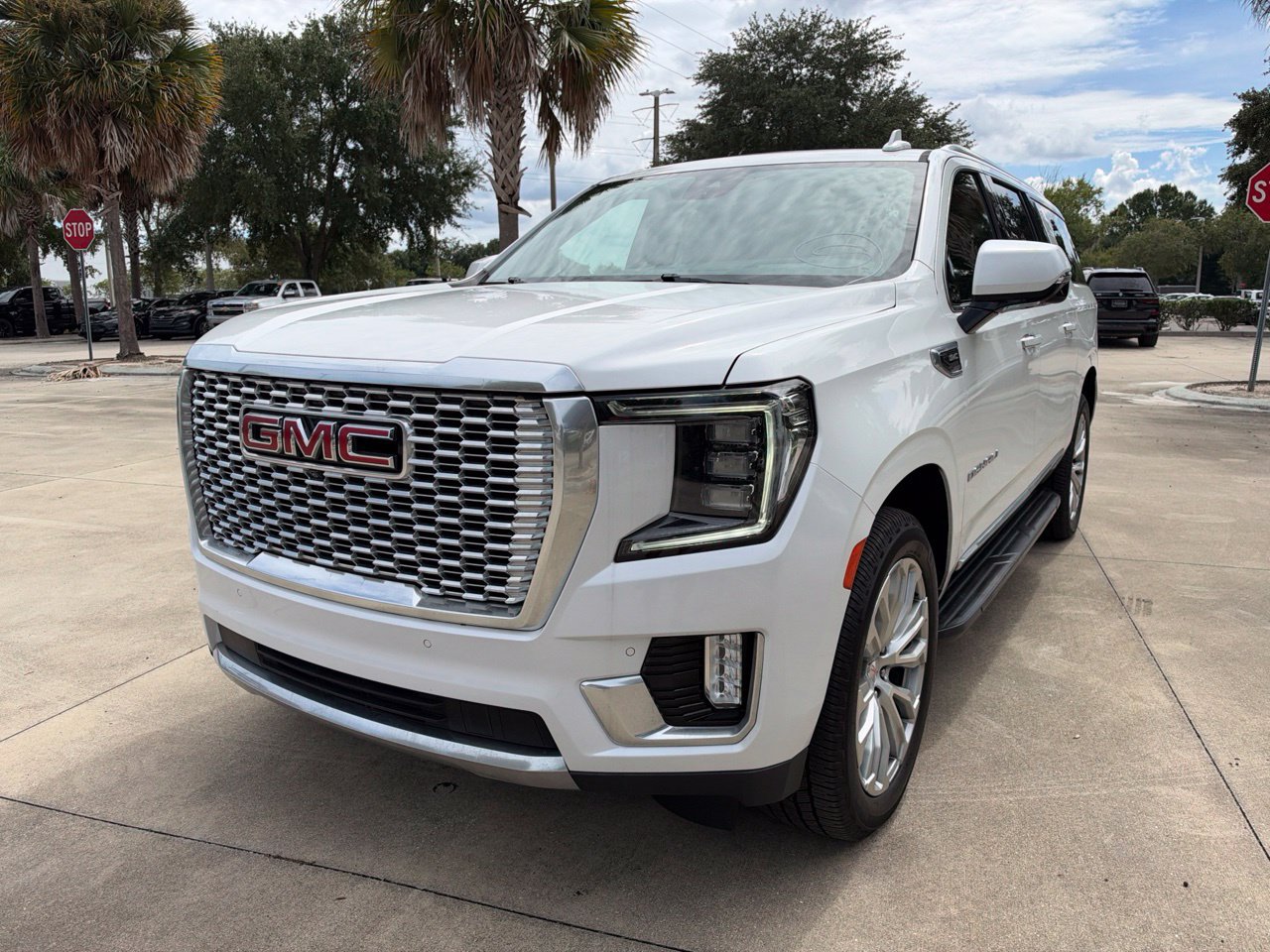 Used 2023 GMC Yukon XL Denali SUV