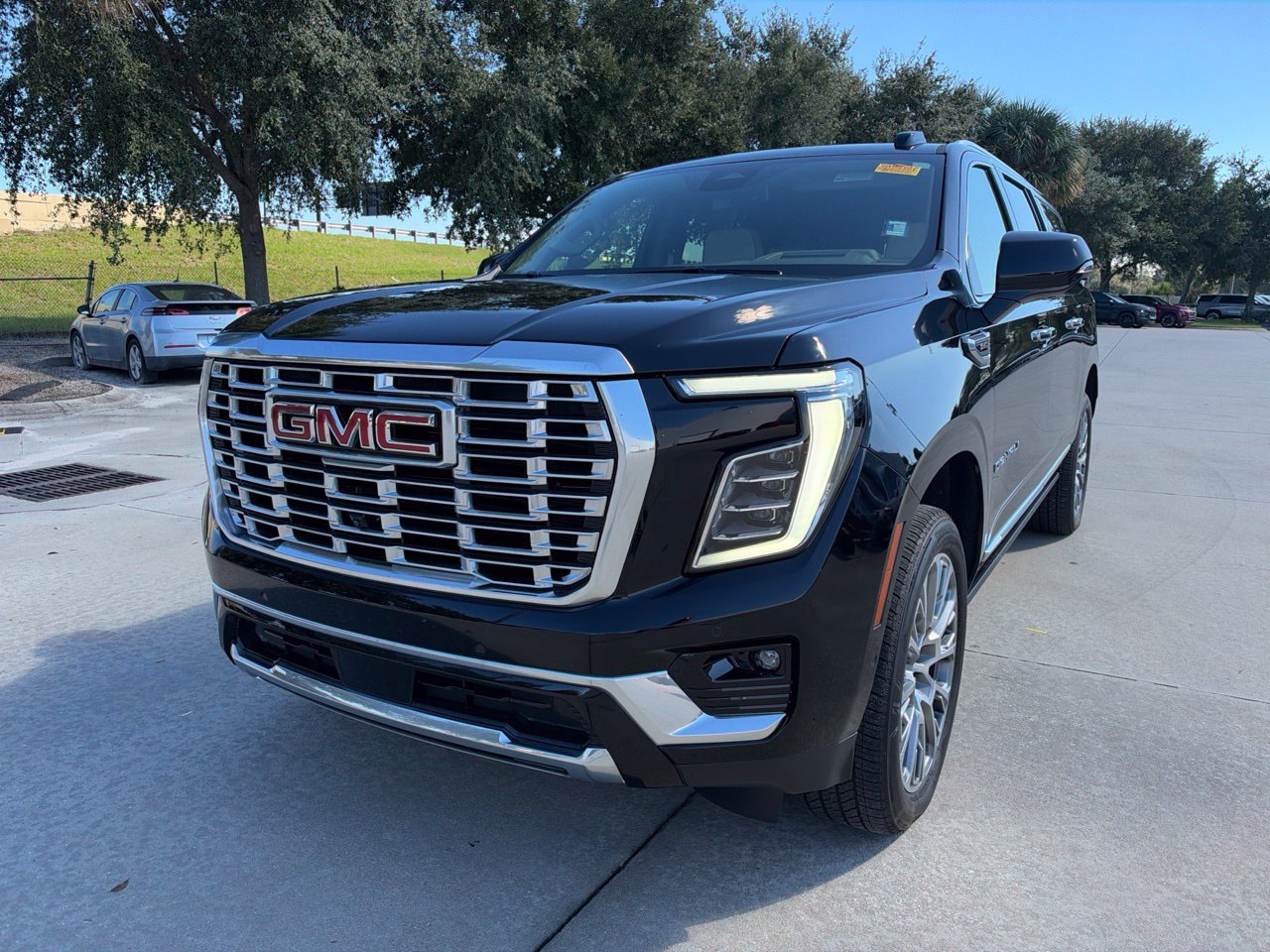 2025 GMC Yukon XL