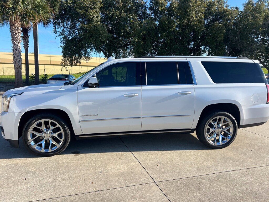 Used 2020 GMC Yukon XL Denali SUV