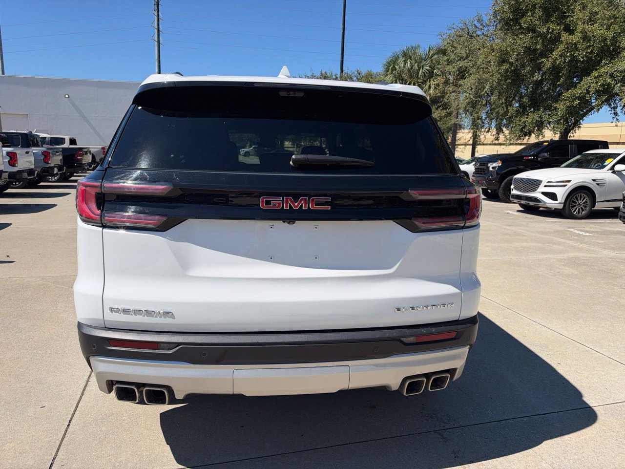 Used 2026 GMC Acadia Elevation SUV