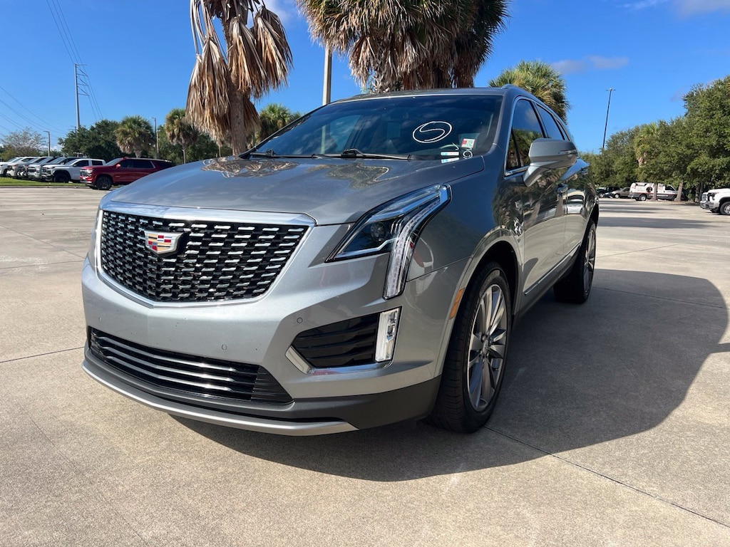 Used 2025 CADILLAC XT5 Premium Luxury SUV