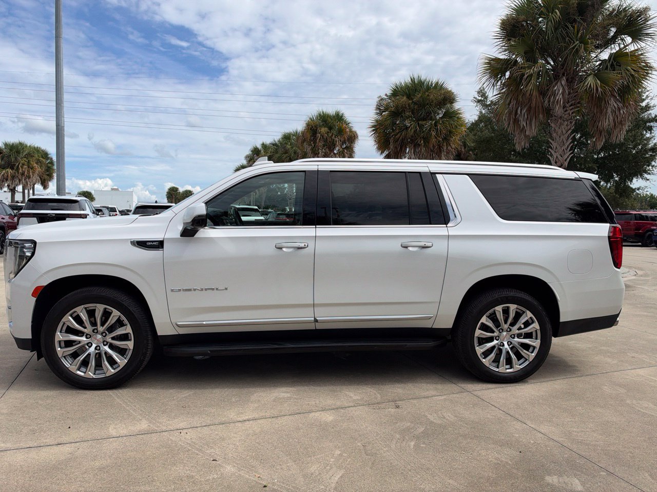 Used 2023 GMC Yukon XL Denali SUV