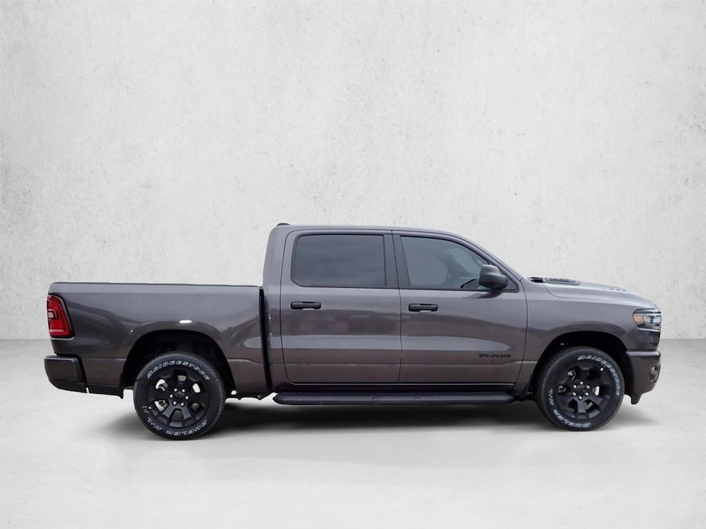 New 2026 Ram 1500 Express Truck Crew Cab