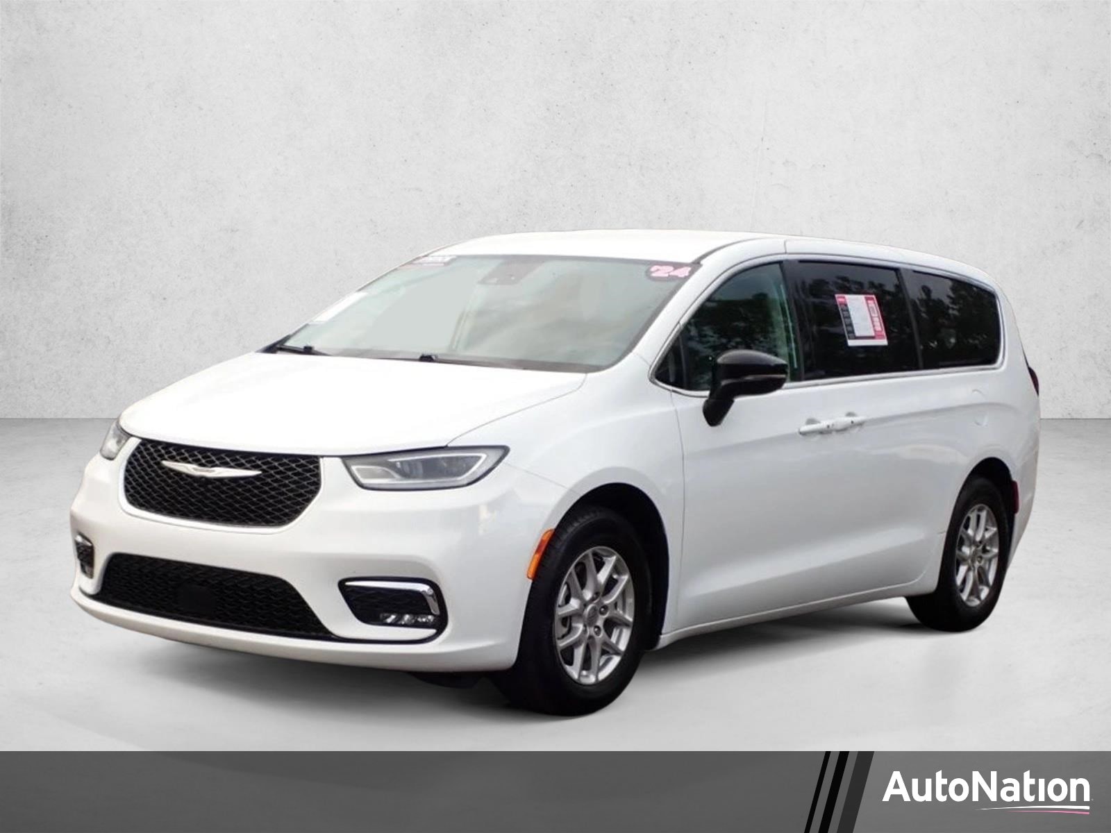 2024 Chrysler Pacifica