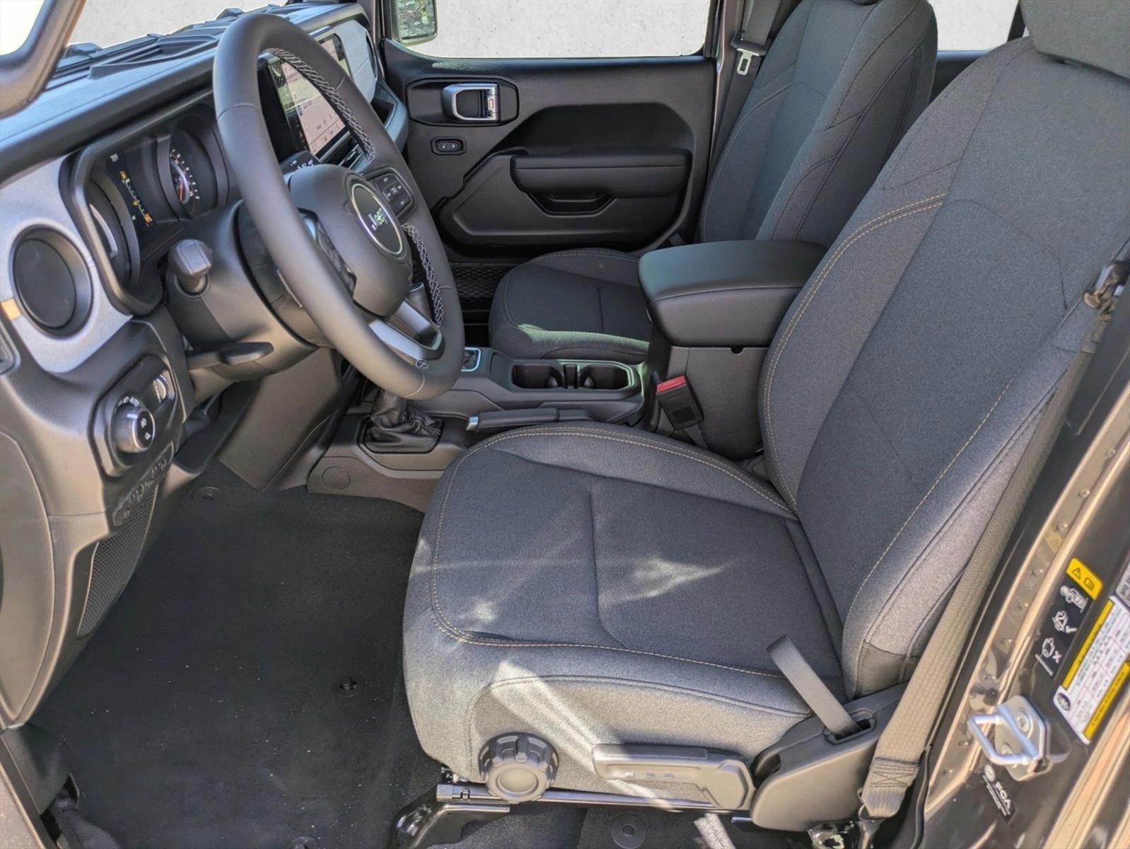 New 2026 Jeep Gladiator Sport S Truck Crew Cab