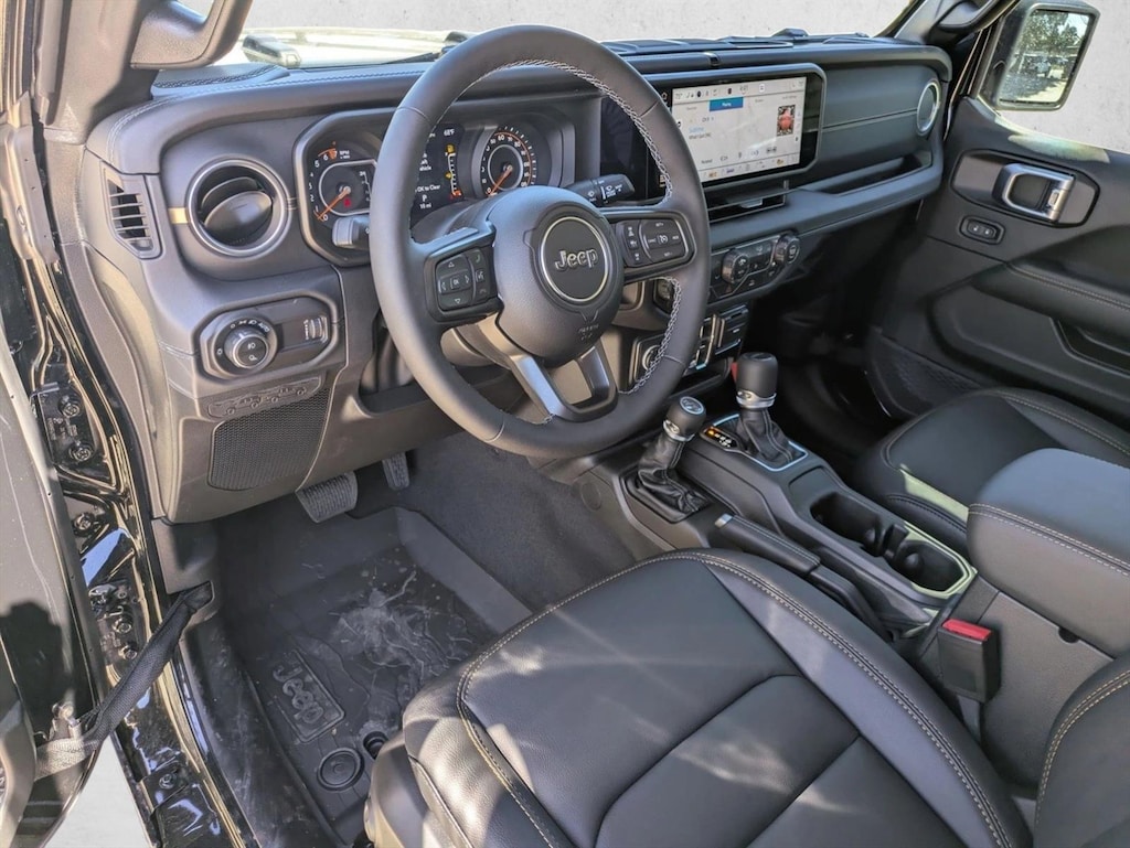 New 2026 Jeep Gladiator Sahara Truck Crew Cab