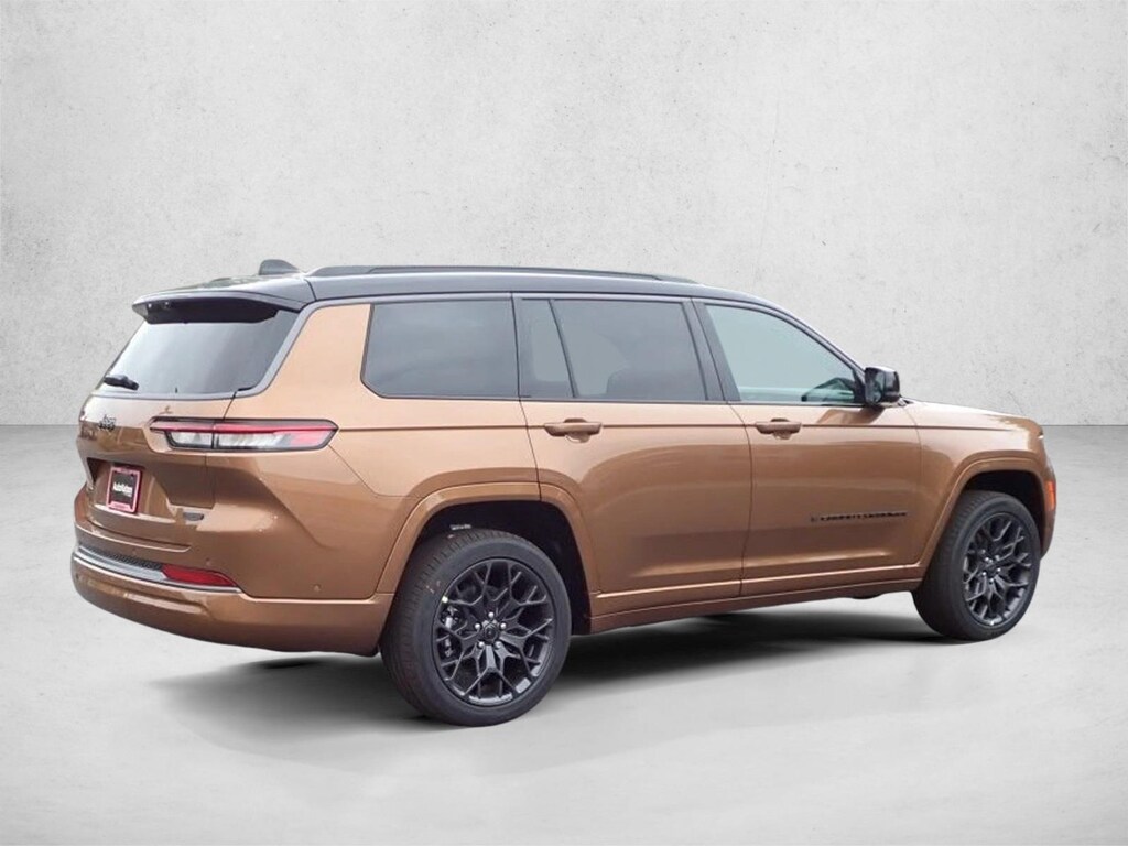 New 2027 Jeep Grand Cherokee Summit SUV