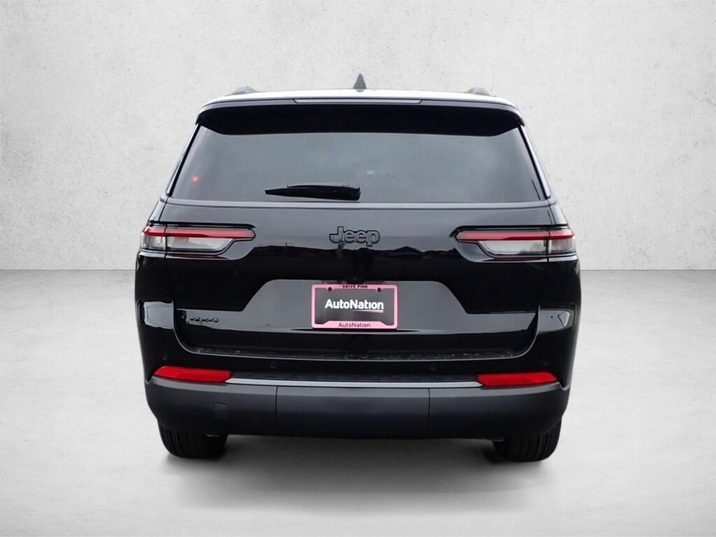 New 2027 Jeep Grand Cherokee Laredo Altitude SUV