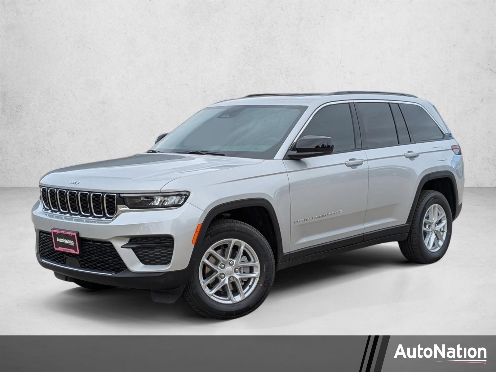 2026 Jeep Grand Cherokee Laredo X SUV