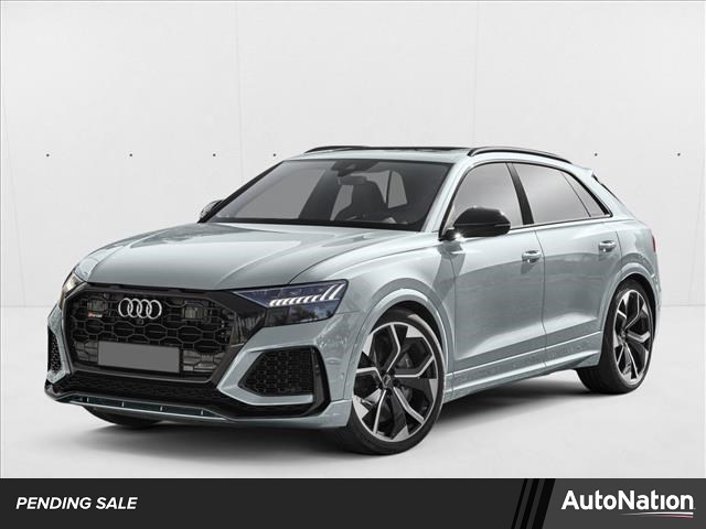  Audi RS Q8