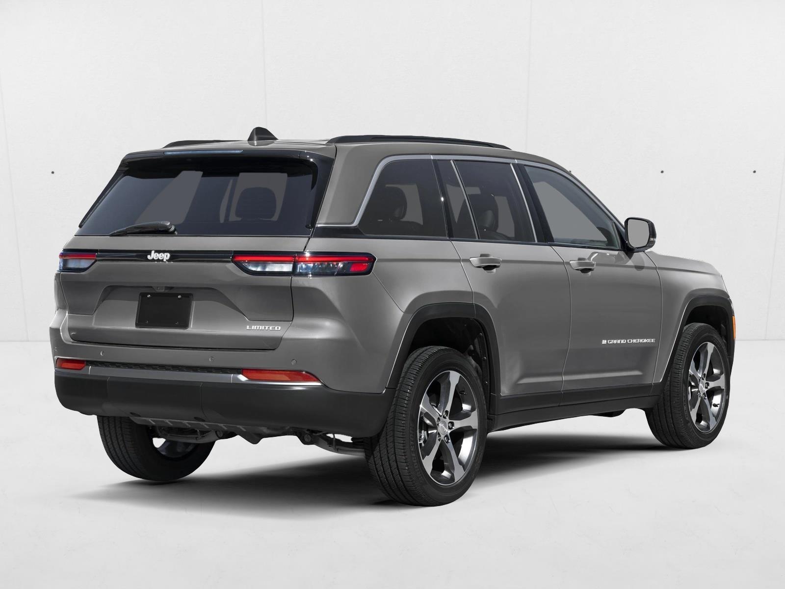 New 2027 Jeep Grand Cherokee Laredo SUV