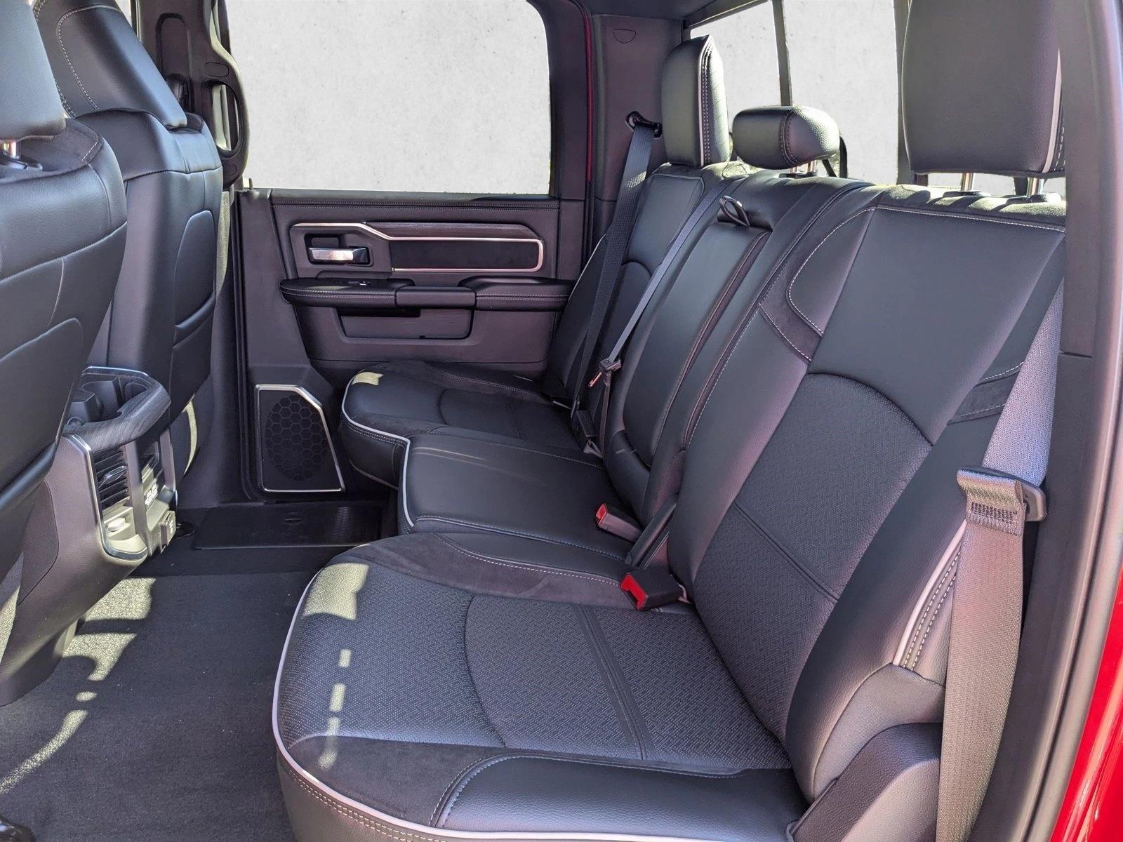 2026 RAM 2500 Laramie - Photo 17