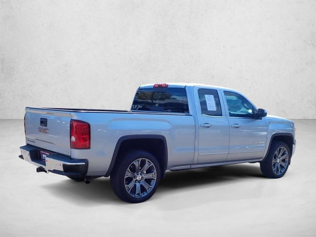 Used 2015 GMC Sierra 1500 SLE Extended Cab Pickup