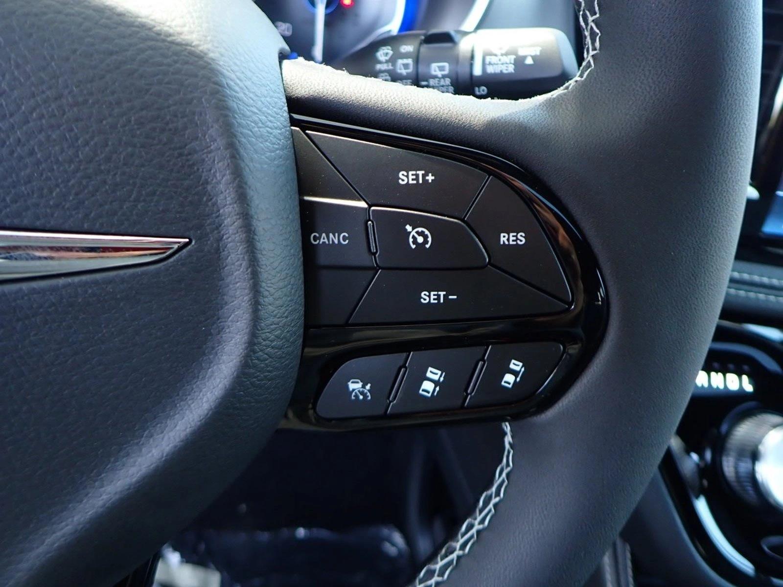 2026 Chrysler Pacifica Limited - Photo 19
