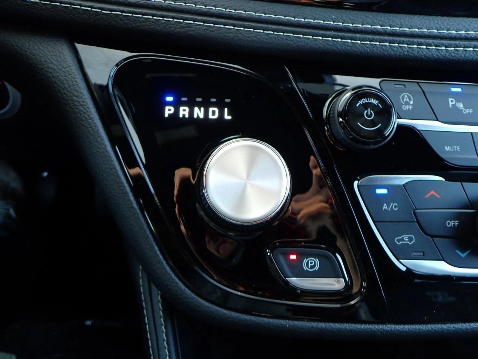 2026 Chrysler Pacifica Limited - Photo 23