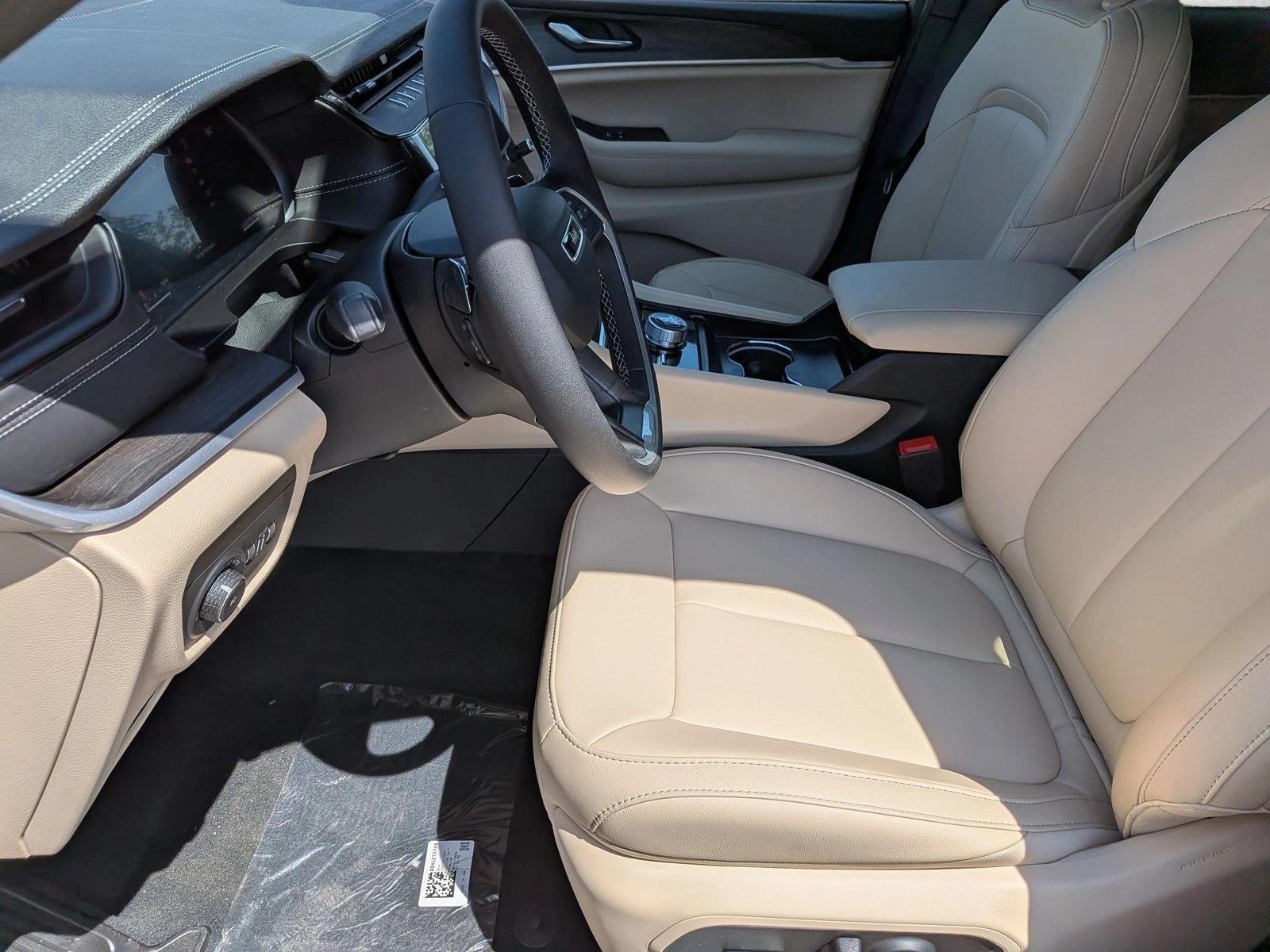 New 2026 Jeep Grand Cherokee L Limited SUV