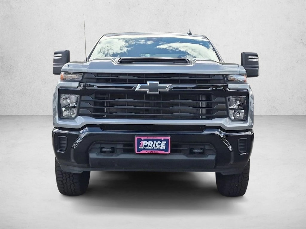 Used 2025 Chevrolet Silverado 2500HD Custom Crew Cab Pickup