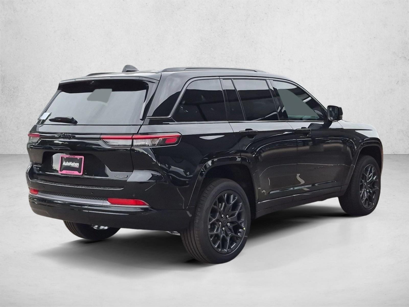 New 2027 Jeep Grand Cherokee Summit SUV