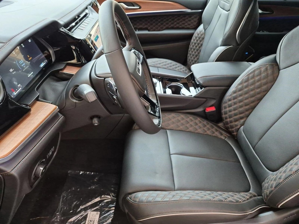 New 2027 Jeep Grand Cherokee Summit SUV