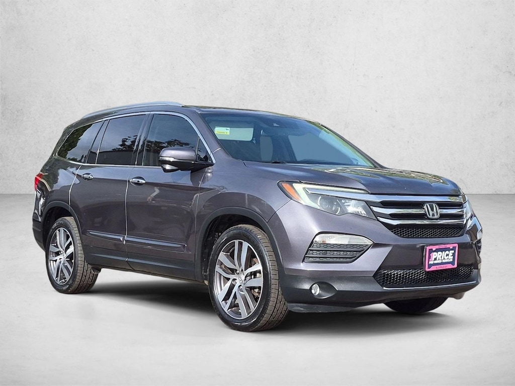 Used 2018 Honda Pilot Touring Sport Utility