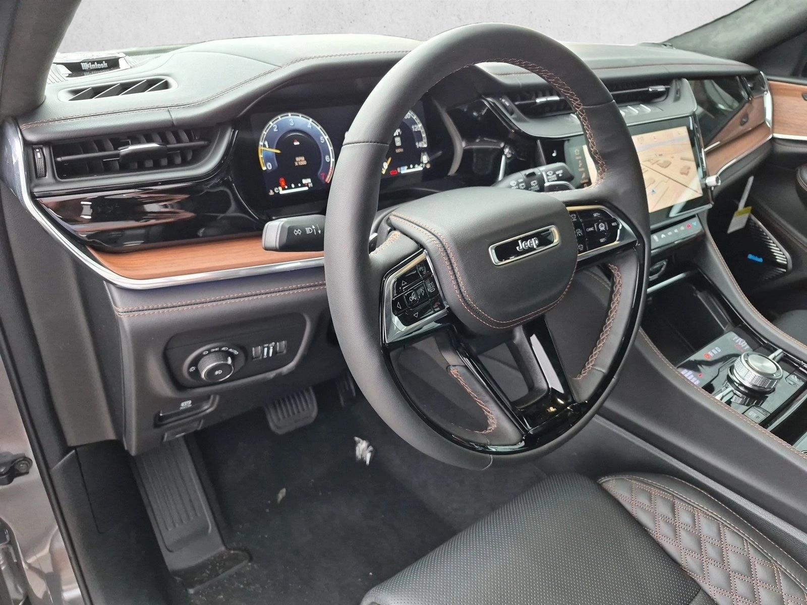 New 2027 Jeep Grand Cherokee Summit SUV