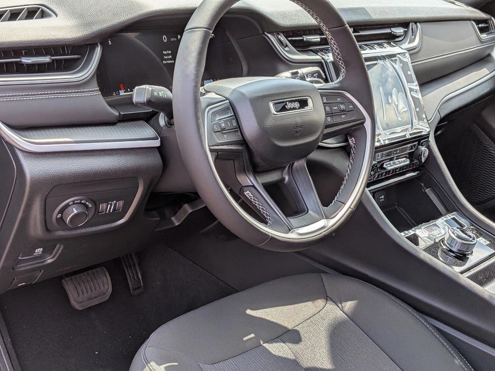 New 2026 Jeep Grand Cherokee Laredo X SUV